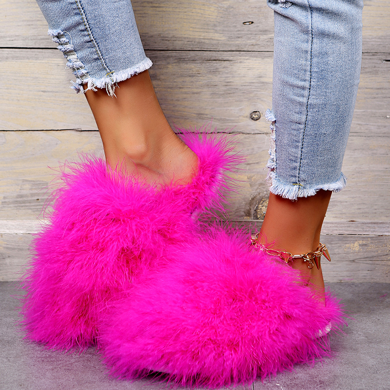 Women Luxury Fur Slippers 2025 - مراجعة Women Fashion Trend 2025 وسعره