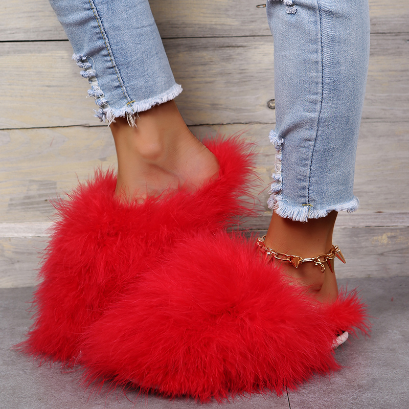 Women Luxury Fur Slippers 2025 - مراجعة Women Fashion Trend 2025 وسعره